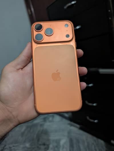 Apple iPhone 17 Pro Max  .
