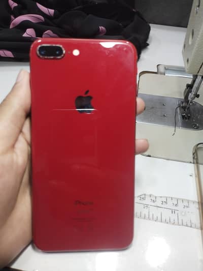 iPhone 8 Plus 64GB (03105527521)