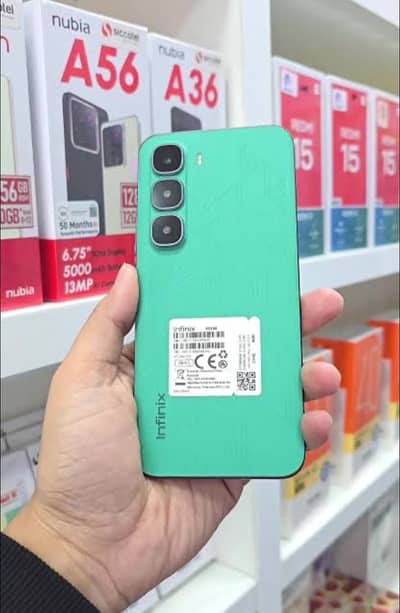 6 month used uder waranty with original Charger and box