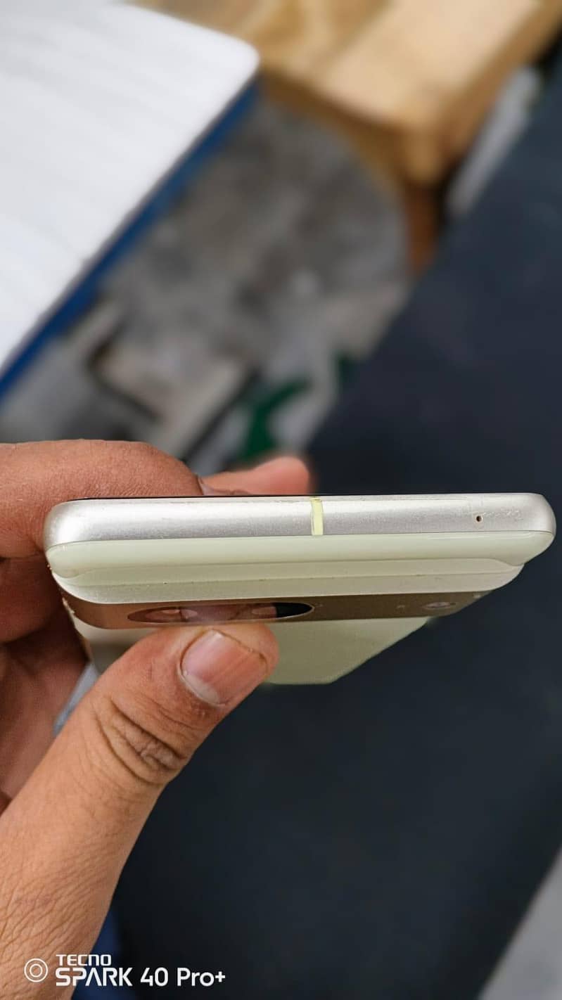 google pixel 7 4