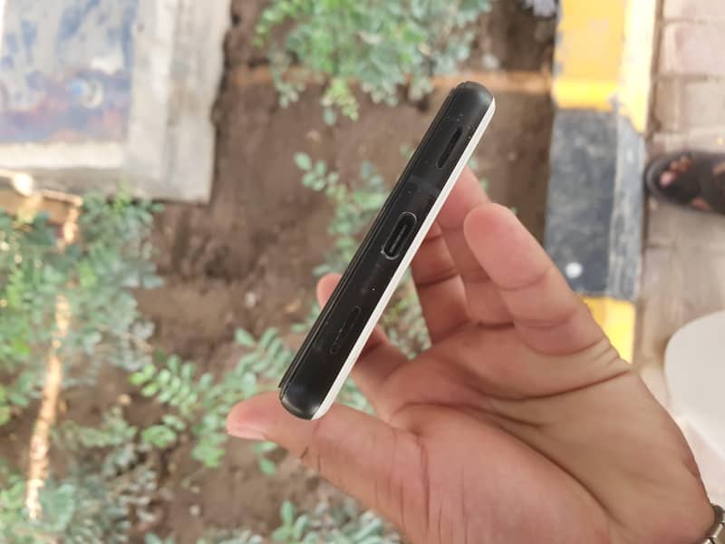 Google Pixel 6a 2