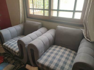 5 seater sofa set, urgent sale