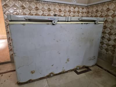 Dawlance Freezer and Fridge