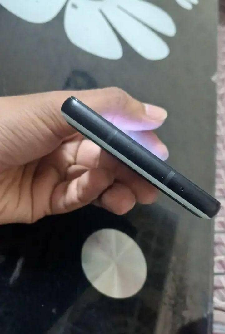 google pixel 6a 1