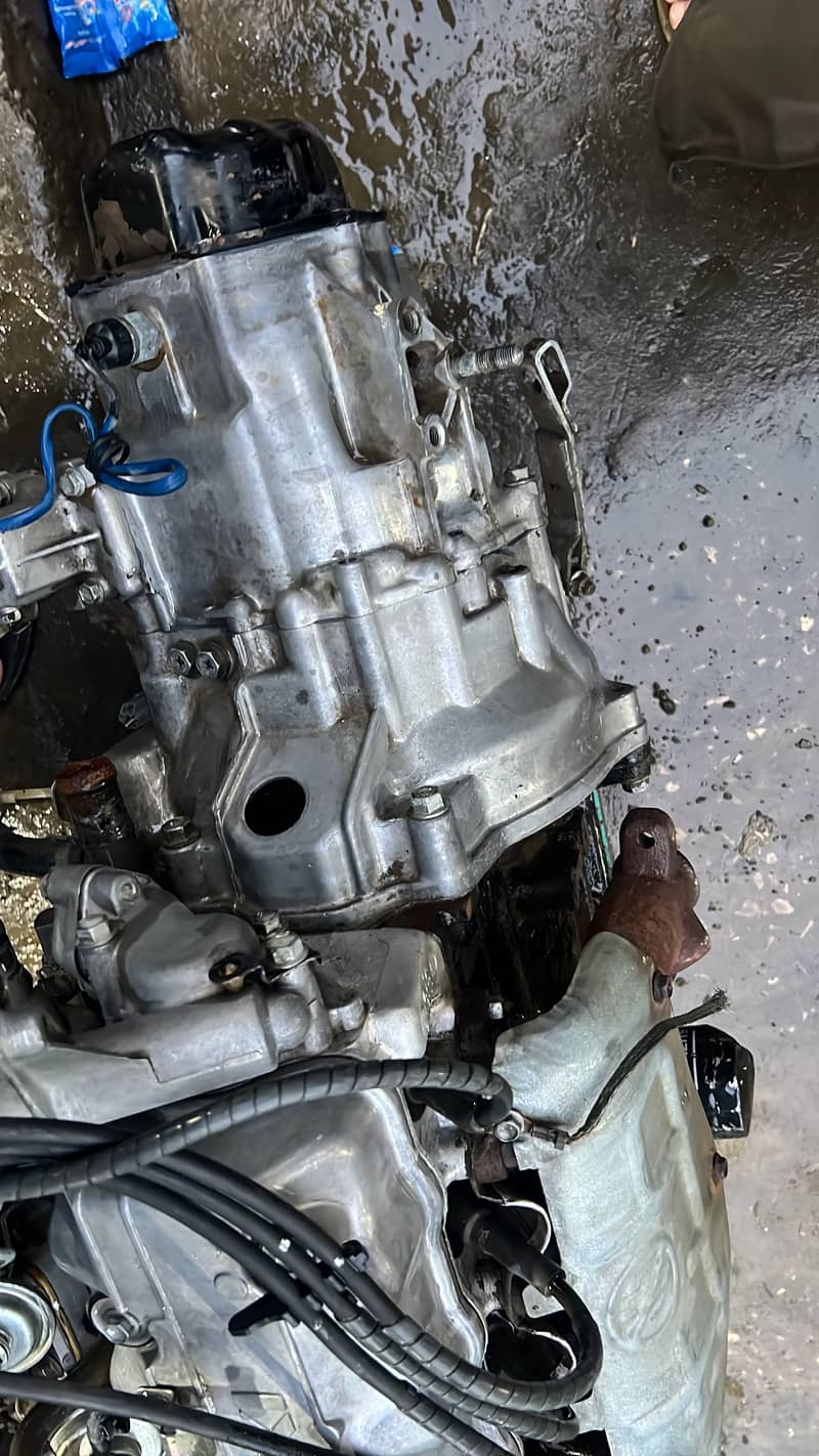 VXR 1000cc engine 4