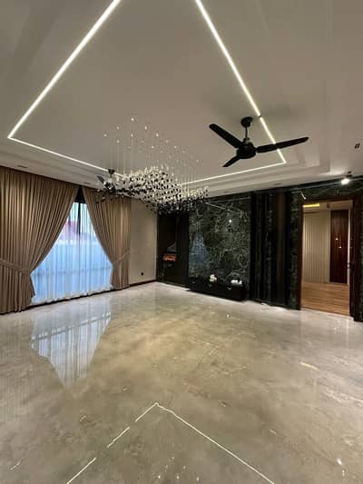 1 Kanal Modern House Available For Sale In Golf View Residence Phase 1 Bahria Town