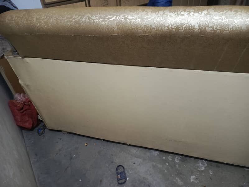 3 2 1 Sofas 3