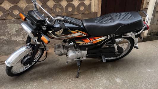 Honda CD 70 for Sale – Good Running | Minor Touchups Needed