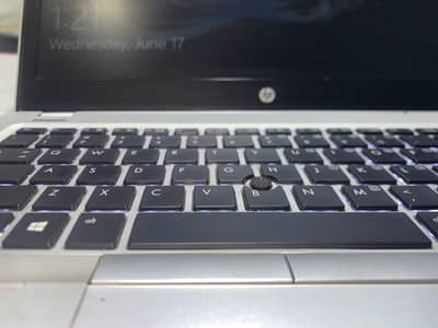 Hp elite book folio 9480m core i5,4 generation 8/180SSD