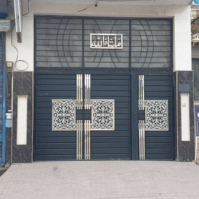 Recently prepared Gate, Entrance Door is for Sale 8 months old Solid