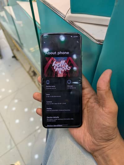 Motorola Razr 60
