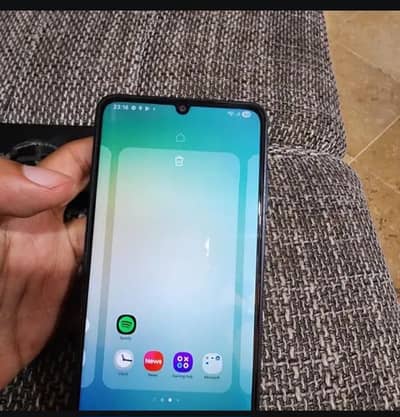 Samsung Mobile A06