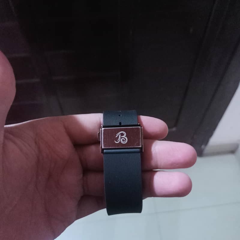 watch 1