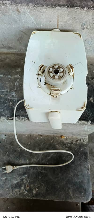 JUICER BLANDER FOR SALE