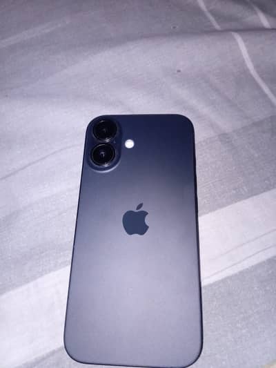 Apple iPhone 16