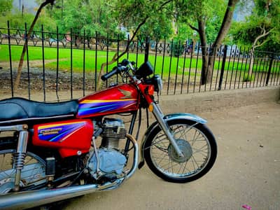 Honda 125 2012 model
