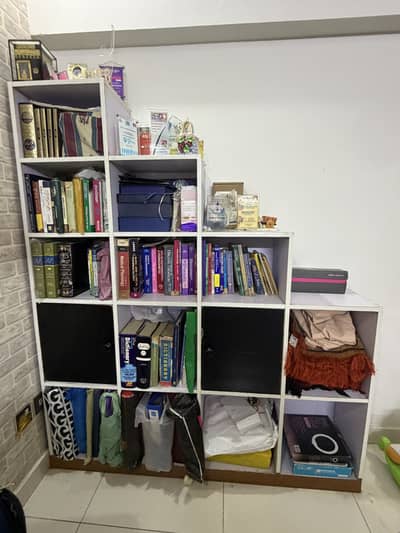 Bookshelf