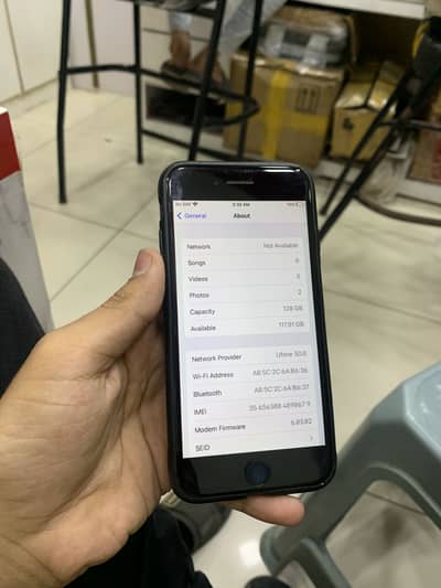 Apple iPhone 7