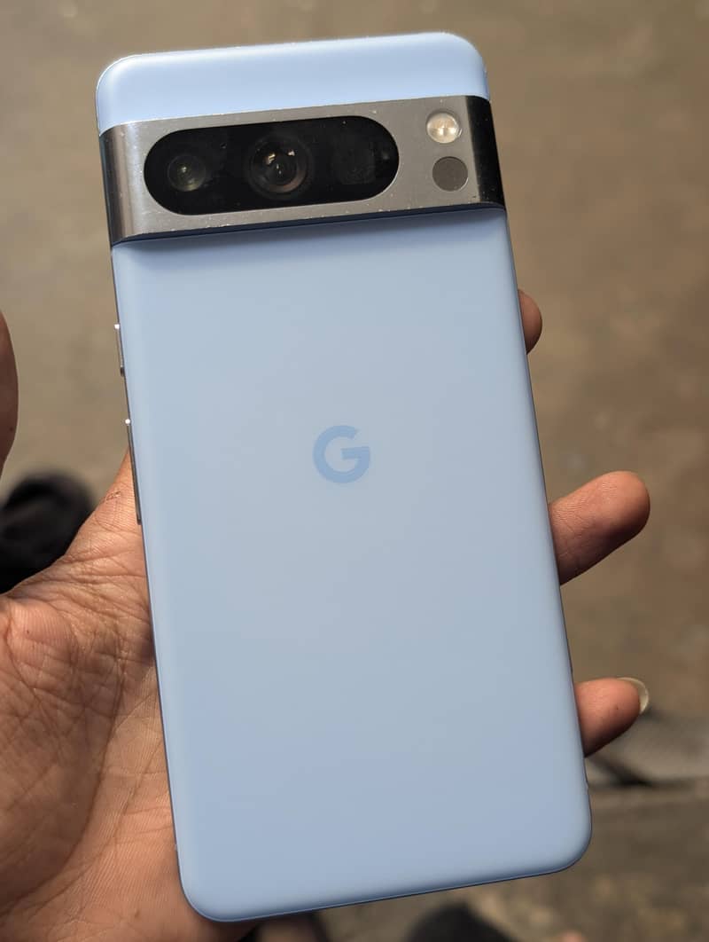 Google Pixel 8 Pro 1