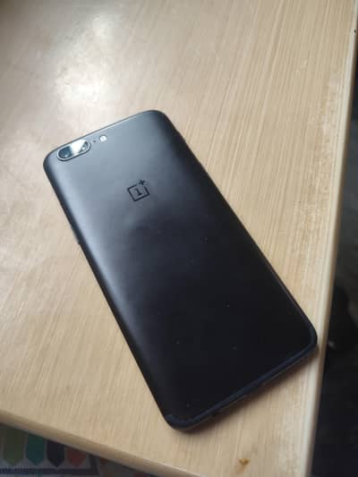 One Plus 5 6/128GB