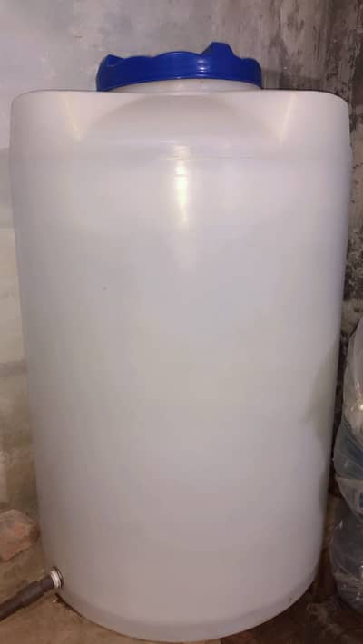 Water tank pure colour for sale