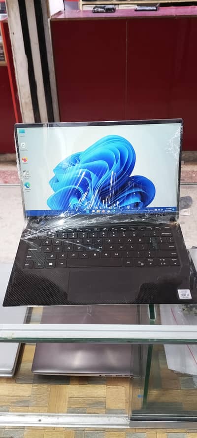Dell XPS 13 7390 | Core i7 10th Gen | 16GB RAM | SSD