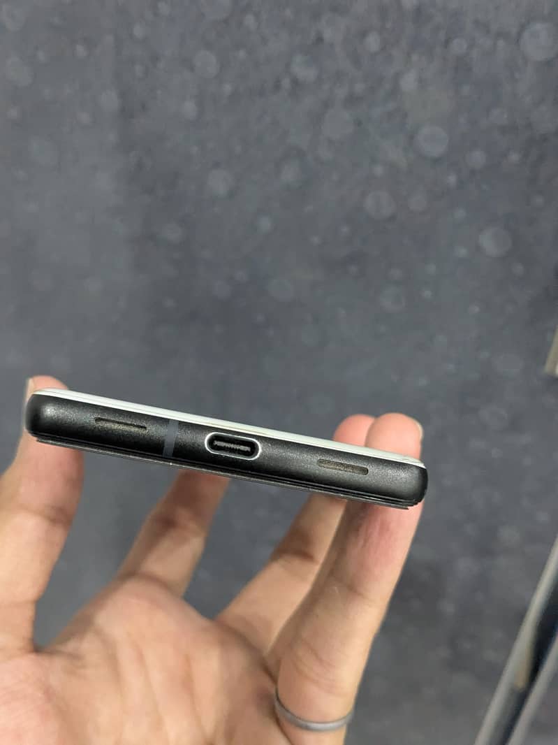 Google Pixel 6a 3