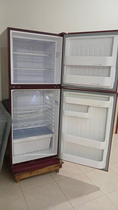 orient Refrigerator available for sell