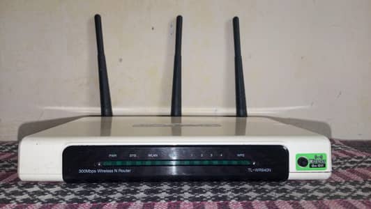 TP-Link TL-WR940N 300Mbps Wireless Router