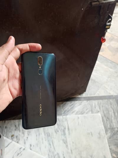 OPPO F11
