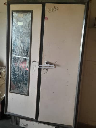 glass karab han
