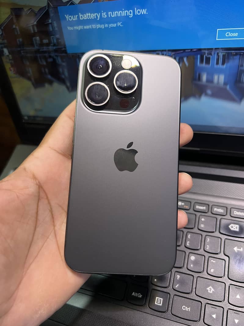 Iphone 15 pro 3