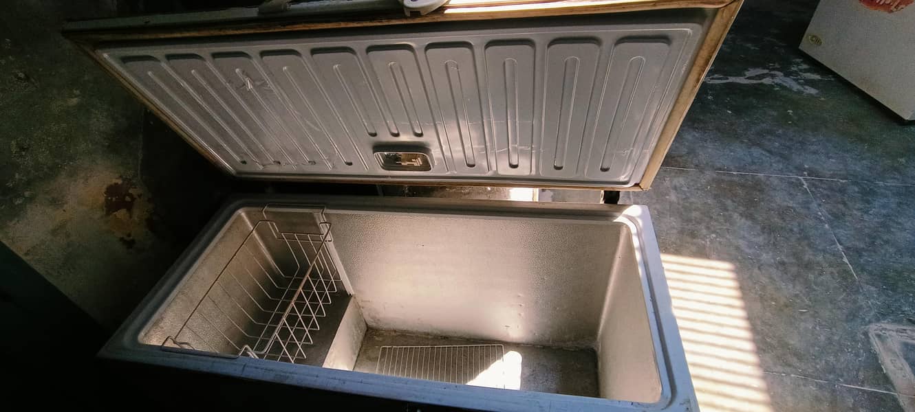 Waves deep Freezer 2