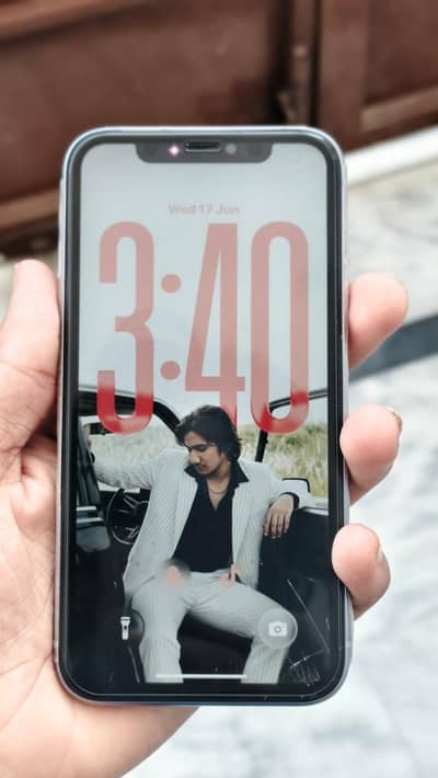 Apple iPhone 11