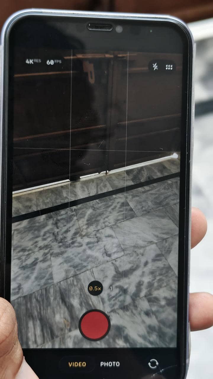 Apple iPhone 11 2