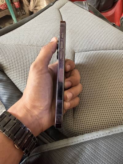 Apple iPhone 14 Pro