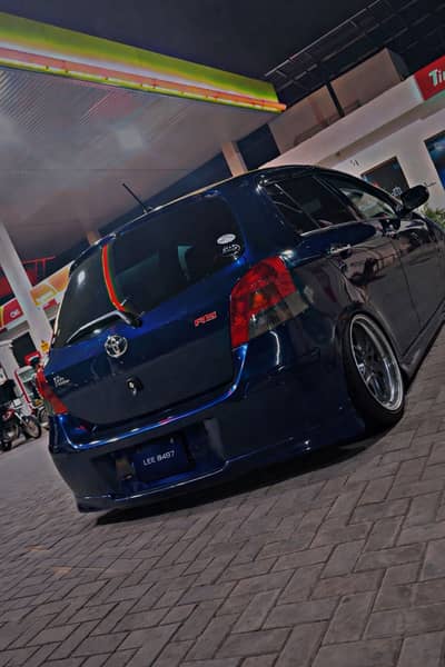 Toyota Vitz 1.0