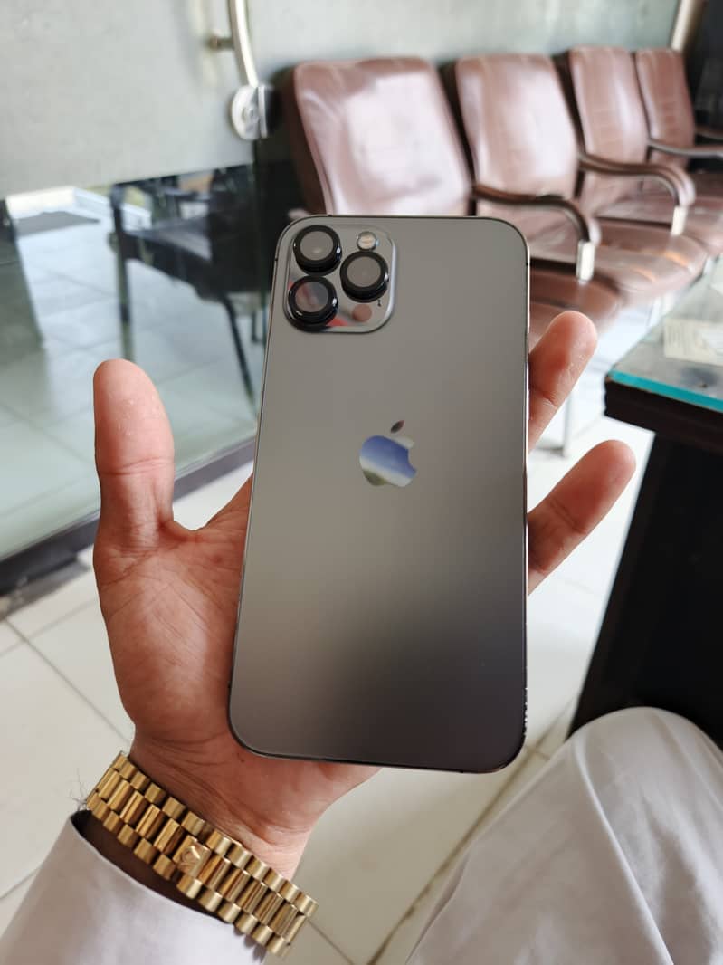 iPhone 12 Pro mex jv 0