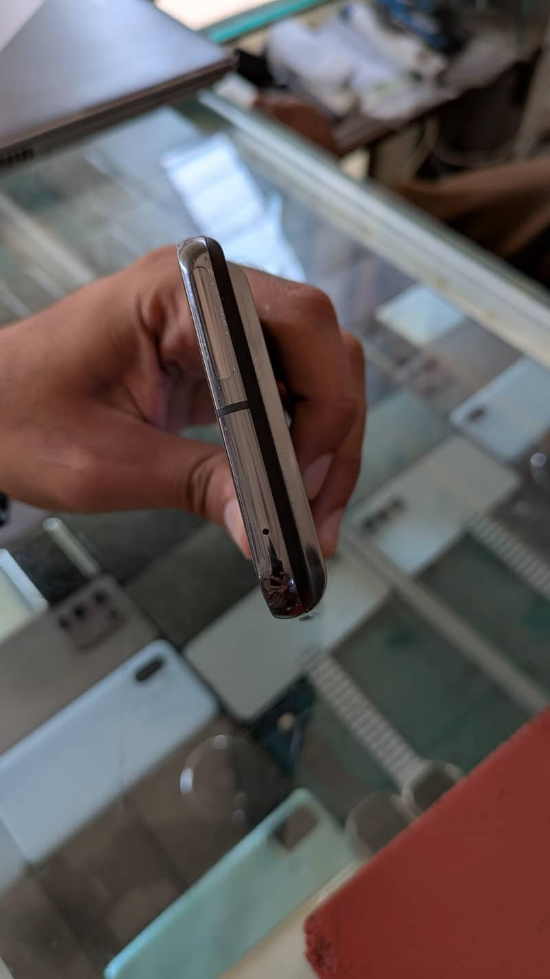 Google Pixel 8 Pro 1