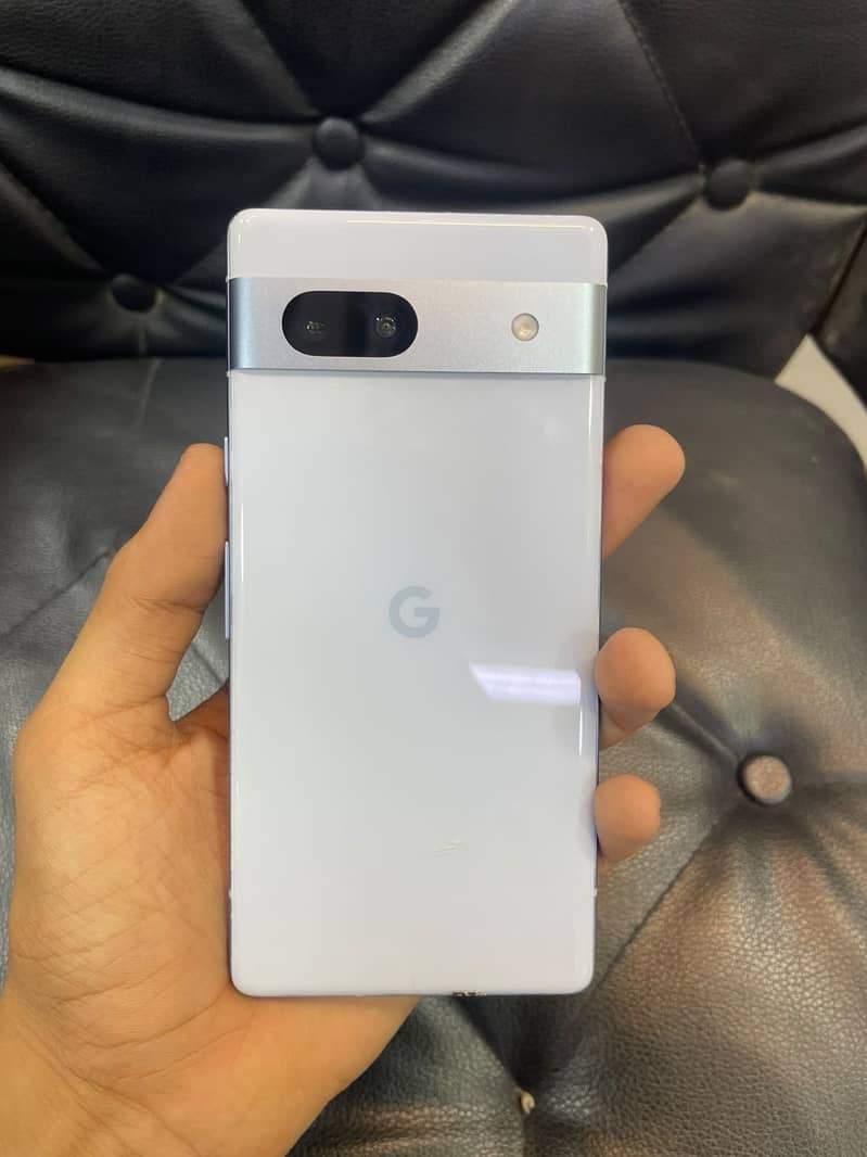 Google Pixel 7a 1