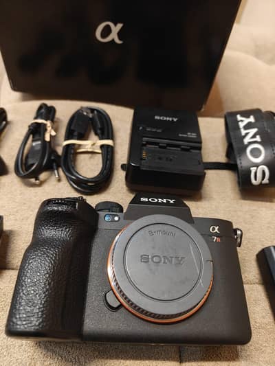 Sony A7RV just like new