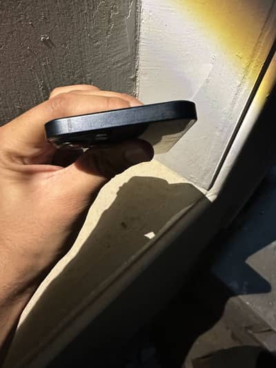 Apple iPhone 14