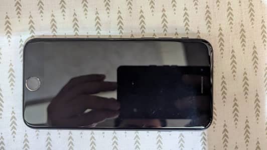 Apple iPhone SE 2020