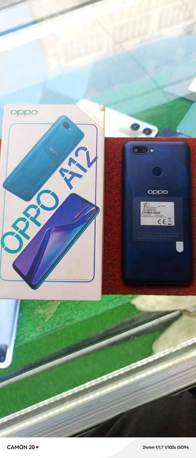 OPPO A12