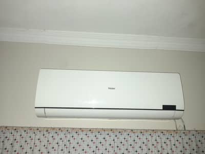 Haier Split Room Air conditioner with benefit of 25 percent saving
