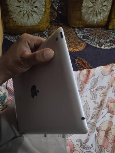 iPad Gen 3 Urgent selling
