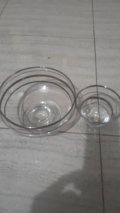 jug glass set. . . ice cream set,  7 pieces. . .