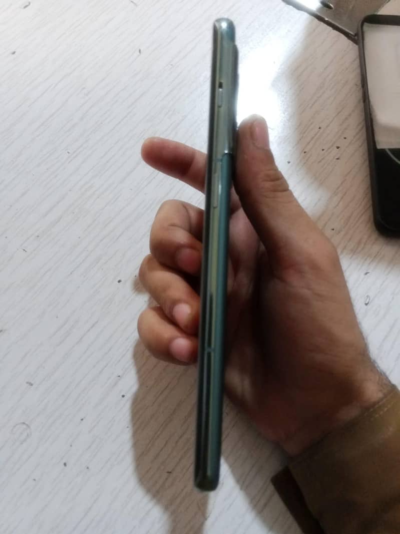 One Plus 10 Pro 3