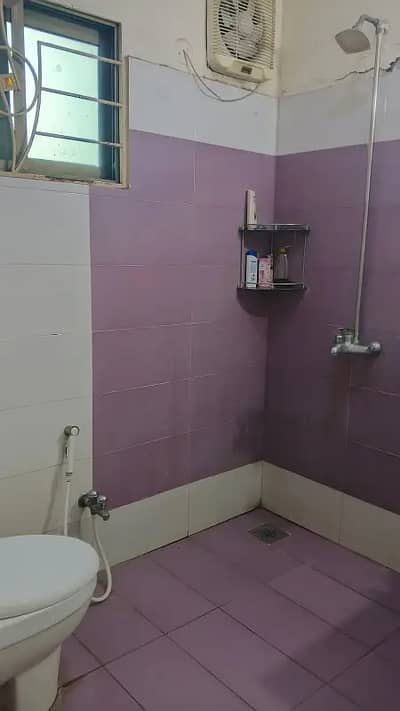 5 Marla Upper Portion Available For Rent