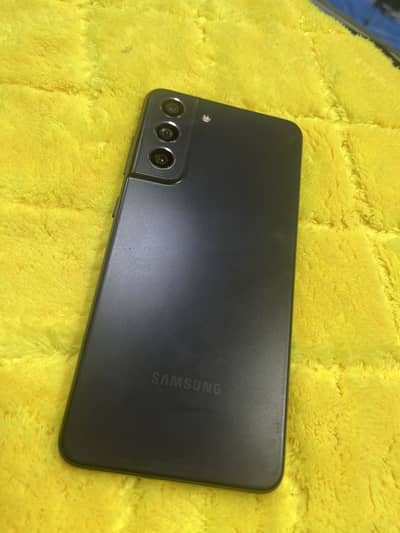 Samsung Mobile S21 FE